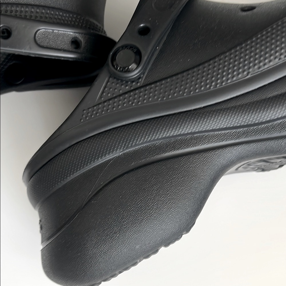 CROCS‎ Women’s Black Bae Platform Clogs Size 9 - Picture 5 of 8